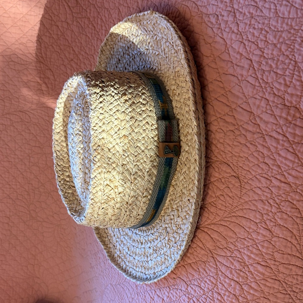 Stylish Dorfman Genuine Raffia Pacific Tan Straw Golf Hat with Green Band - Picture 4 of 12